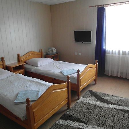 Pomorska Zajazd Restauracja Czaplinek Luaran gambar